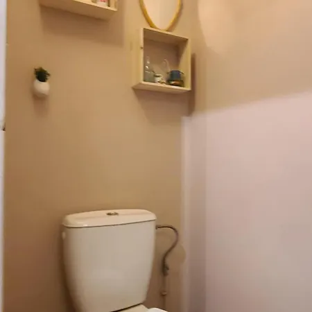 Joli T2 Pour 4 A 5 Personnes Proche De La Fac De Medecine Et A 300M Du Tram 1, Parking Gratuit Appartement Montpellier Buitenkant foto